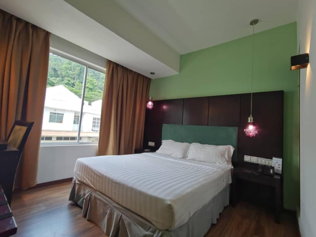 2 Inn 1 Boutique Hotel & Spa Sandakan Bagian luar foto