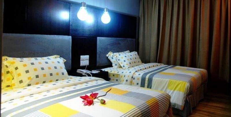 2 Inn 1 Boutique Hotel & Spa Sandakan Bagian luar foto
