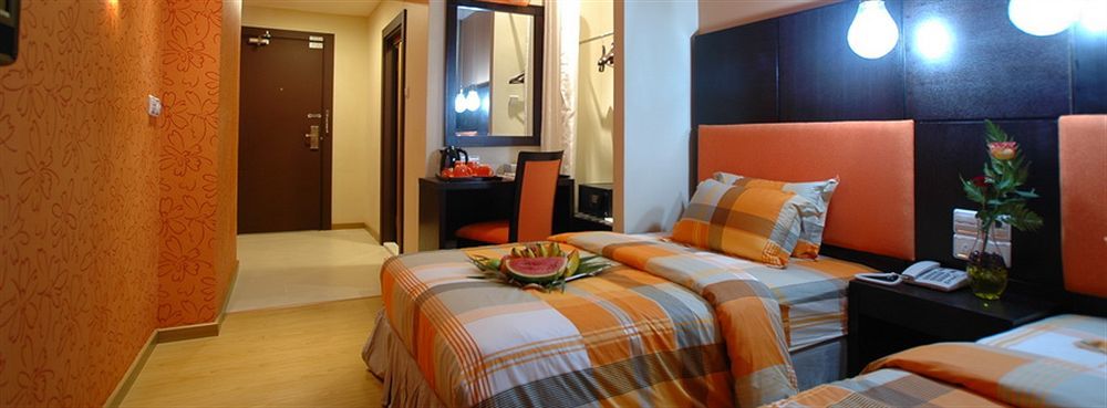 2 Inn 1 Boutique Hotel & Spa Sandakan Bagian luar foto